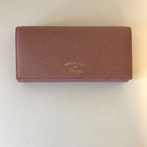 🌸NWOT Gucci Swing Dollar Calf Wallet🌸